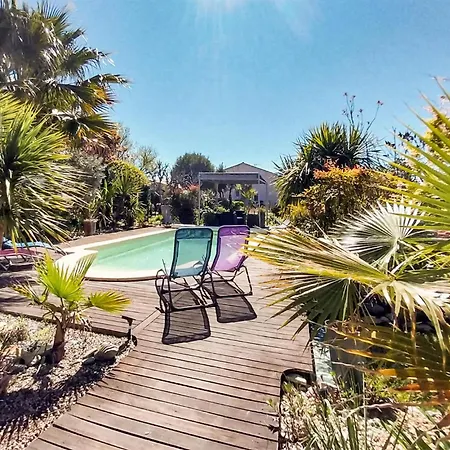 Maison Avec Piscine Saint-Laurent-dʼAigouze